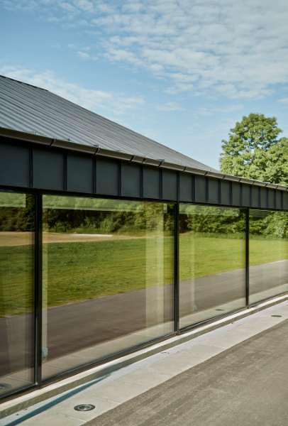 Moderigtig motionsbeklædning, Trælundvej 3, 7400 Herning